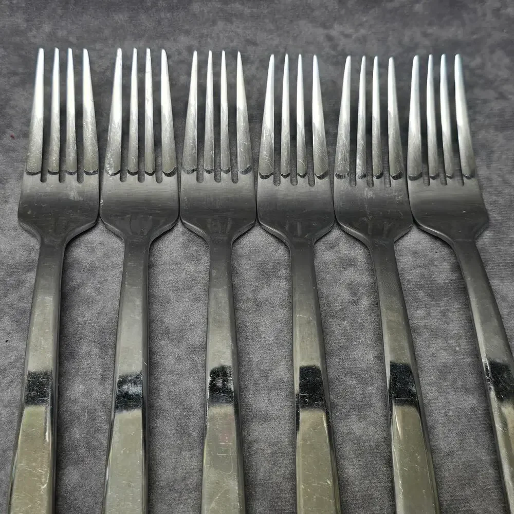 Dansk 18/10 Meridian Stainless Dinner Forks Glossy Flat Tip Flatware Silverware